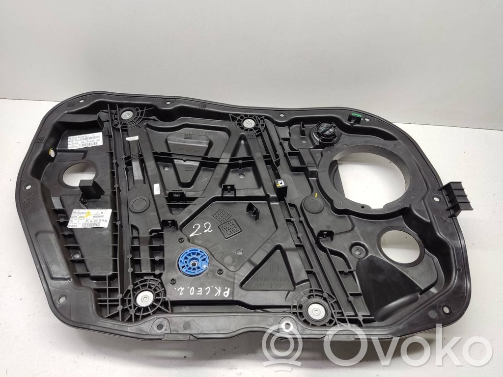 KIA Ceed Mecanismo para subir la puerta delantera sin motor 