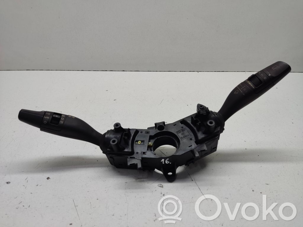 KIA Ceed Wiper turn signal indicator stalk/switch 