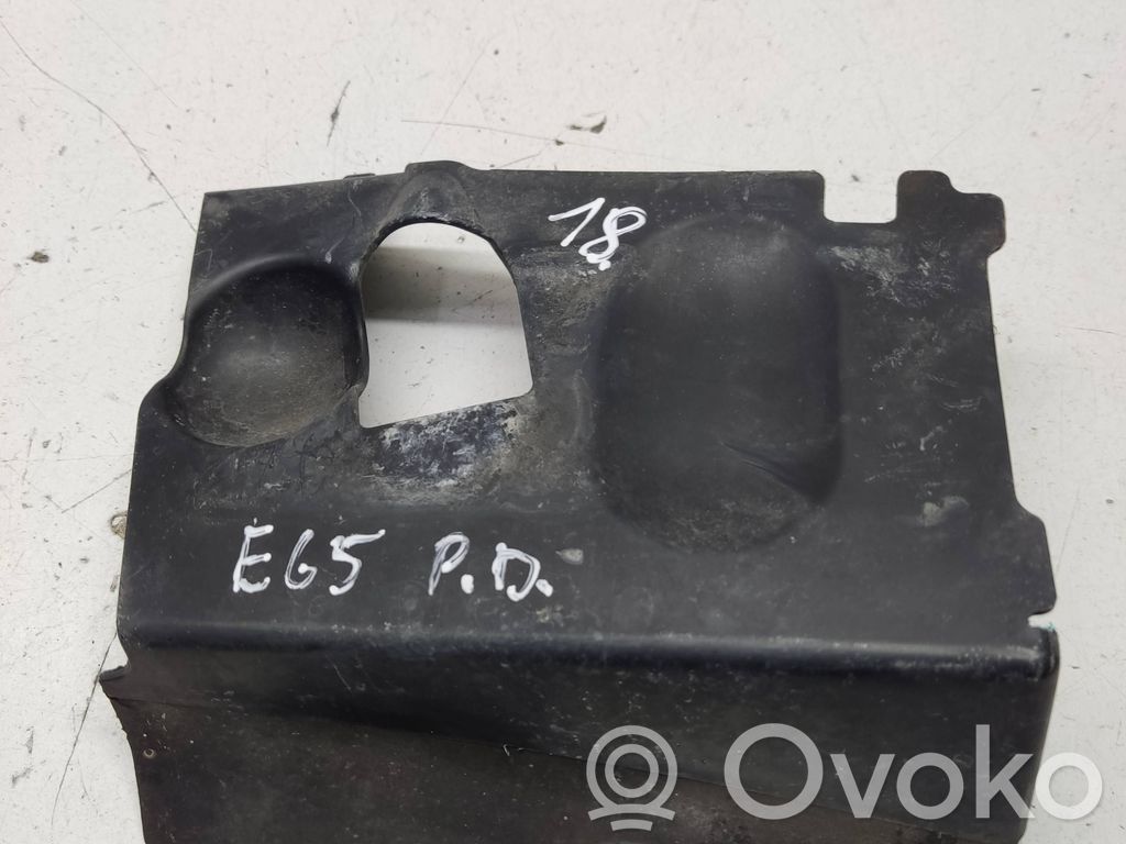 BMW 7 E65 E66 Устройство (устройства) для отвода воздуха 