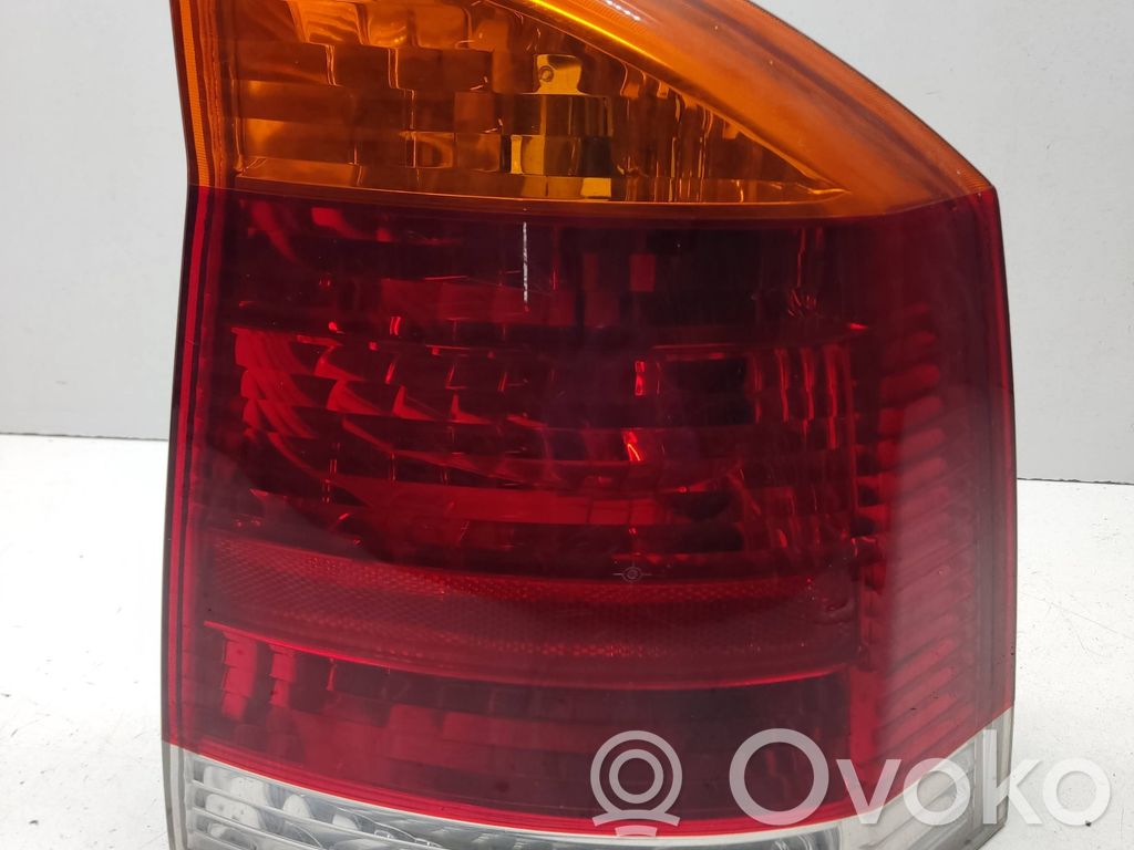Opel Vectra C Rear/tail lights 