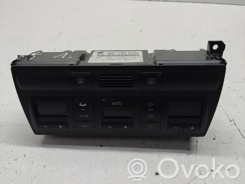 Audi A6 Allroad C5 Climate control unit 