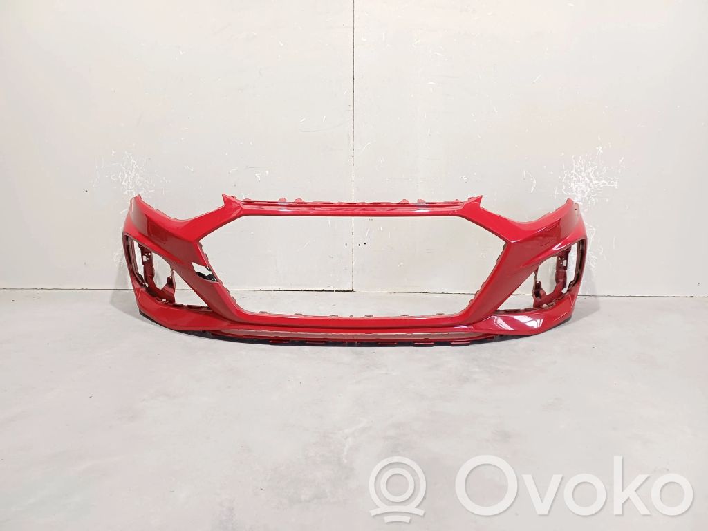 Audi RS4 B9 Parachoques delantero 