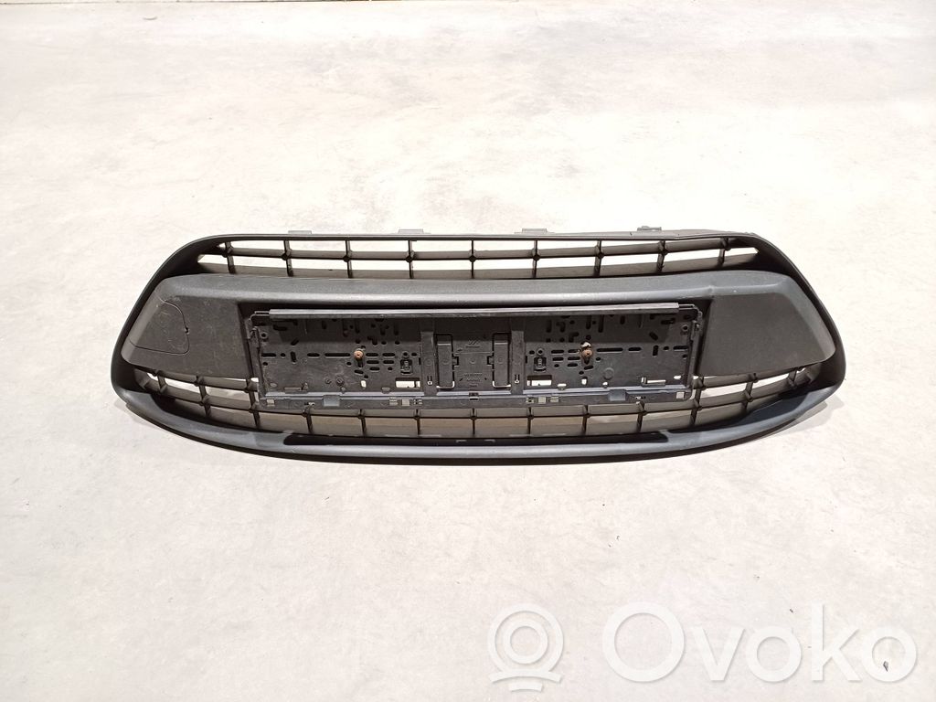 Ford Fiesta Front bumper upper radiator grill 