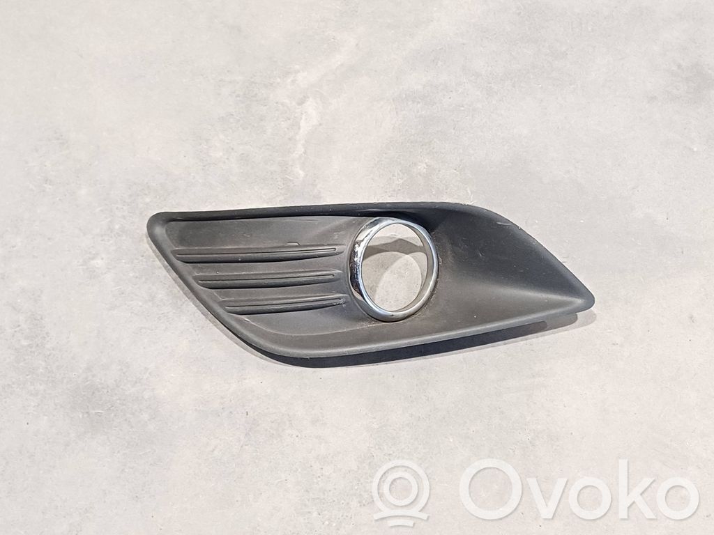 Etusumuvalon ritilä   8M51R19953