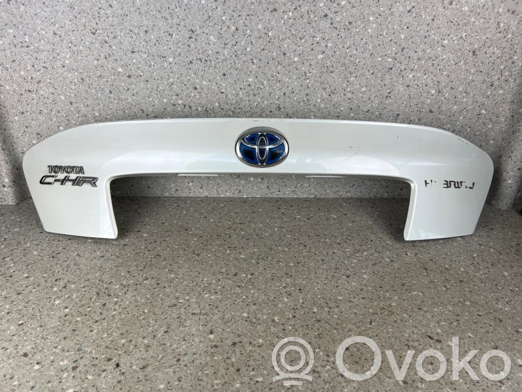 Toyota C-HR I Tailgate trim 