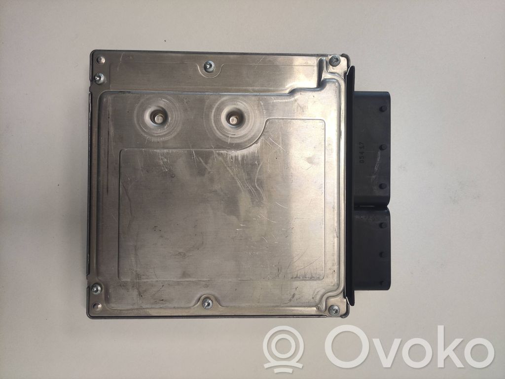 Unidad de control/módulo del motor   0281013253,7801712,031068153