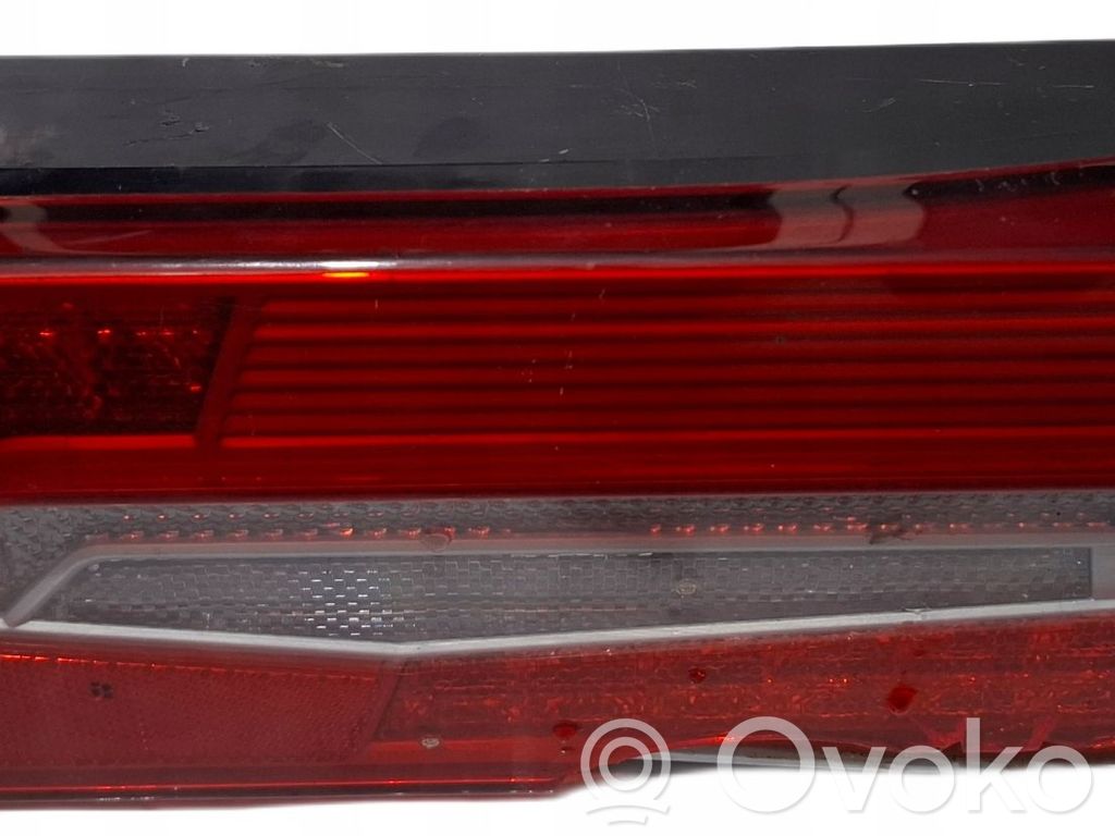 Rear/tail lights   2860827