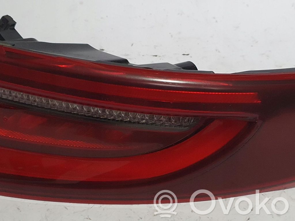 KIA Pro Cee'd III Takaluukun takavalot 