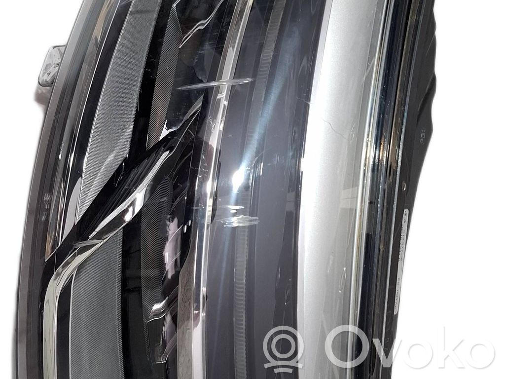 Renault Captur Headlight/headlamp 