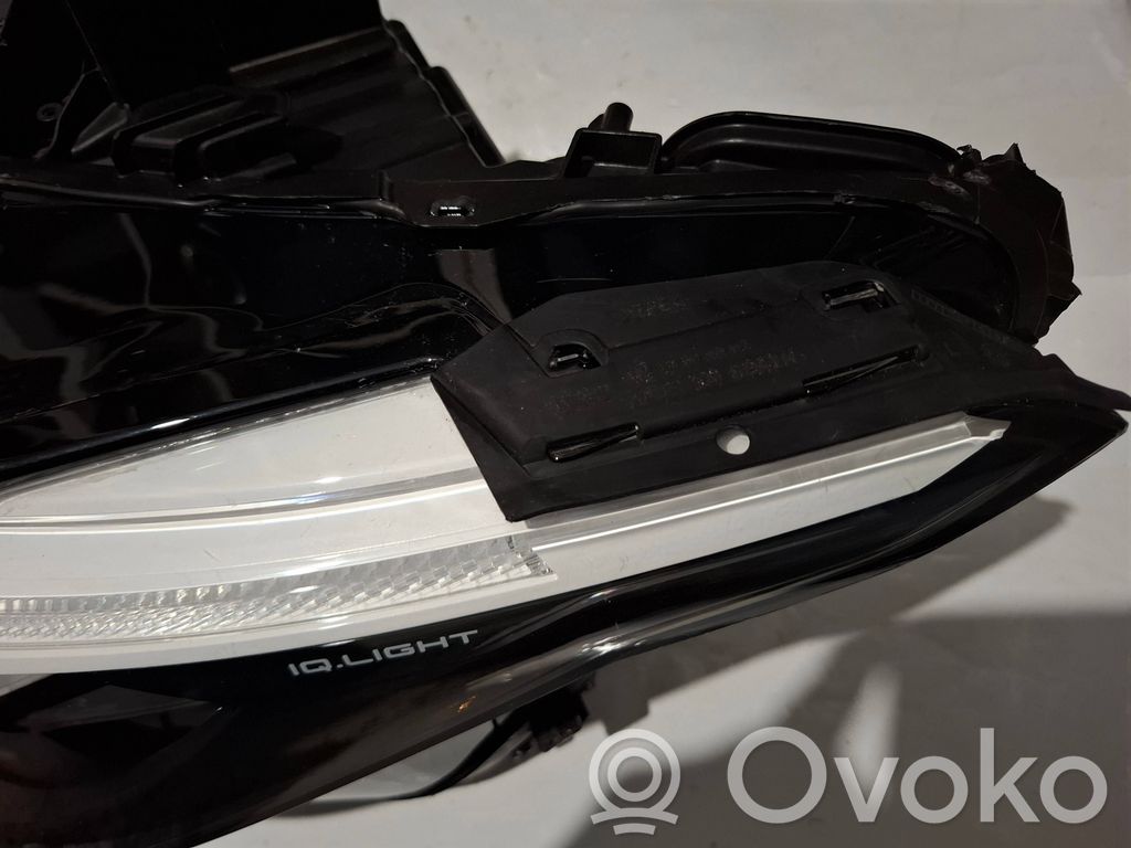 Volkswagen ID.7 Lampa przednia 