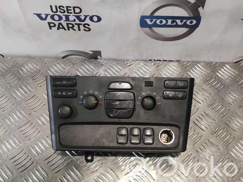 Volvo V70 Climate control unit 
