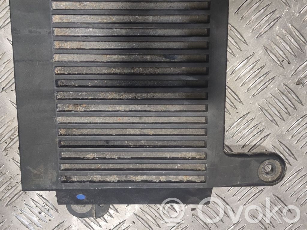 Volvo S80 Sound amplifier 