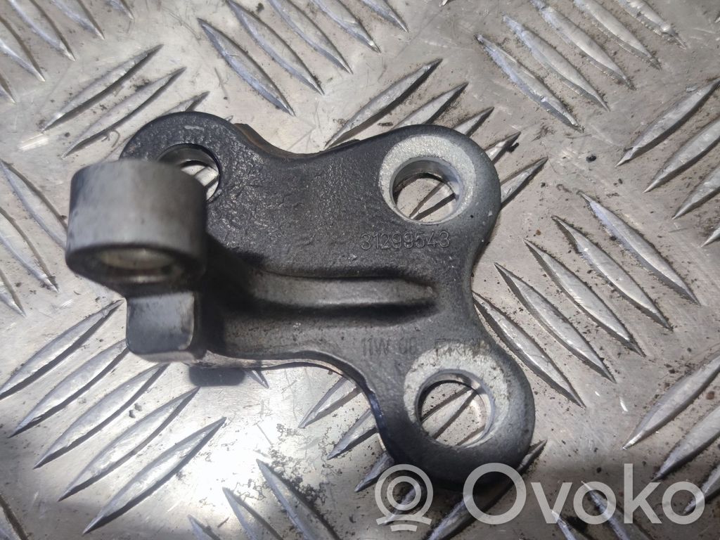 Volvo S60 Front door upper hinge 