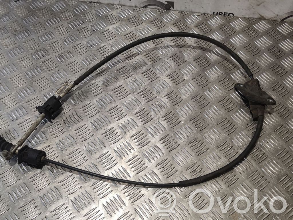 Volvo S60 Gear shift cable linkage 