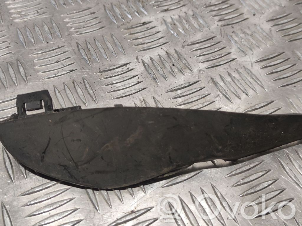 Volvo V70 Wiper trim 