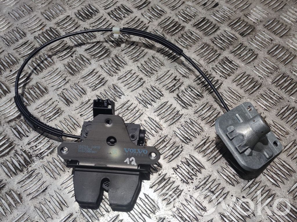Volvo S60 Loading door lock 