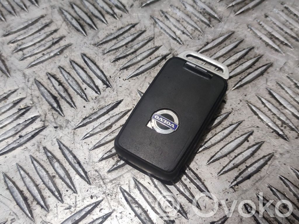 Volvo S60 Ignition key/card 