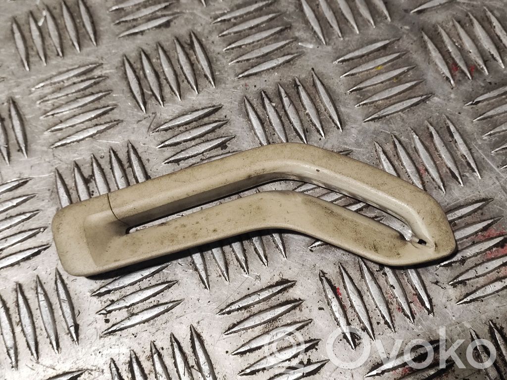 Volvo V70 Kita salono detalė 