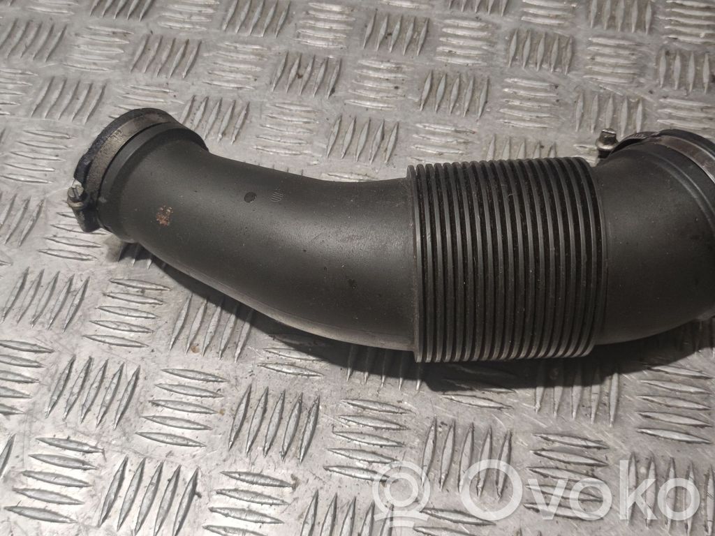 Audi A7 S7 4G Turbo air intake inlet pipe/hose 