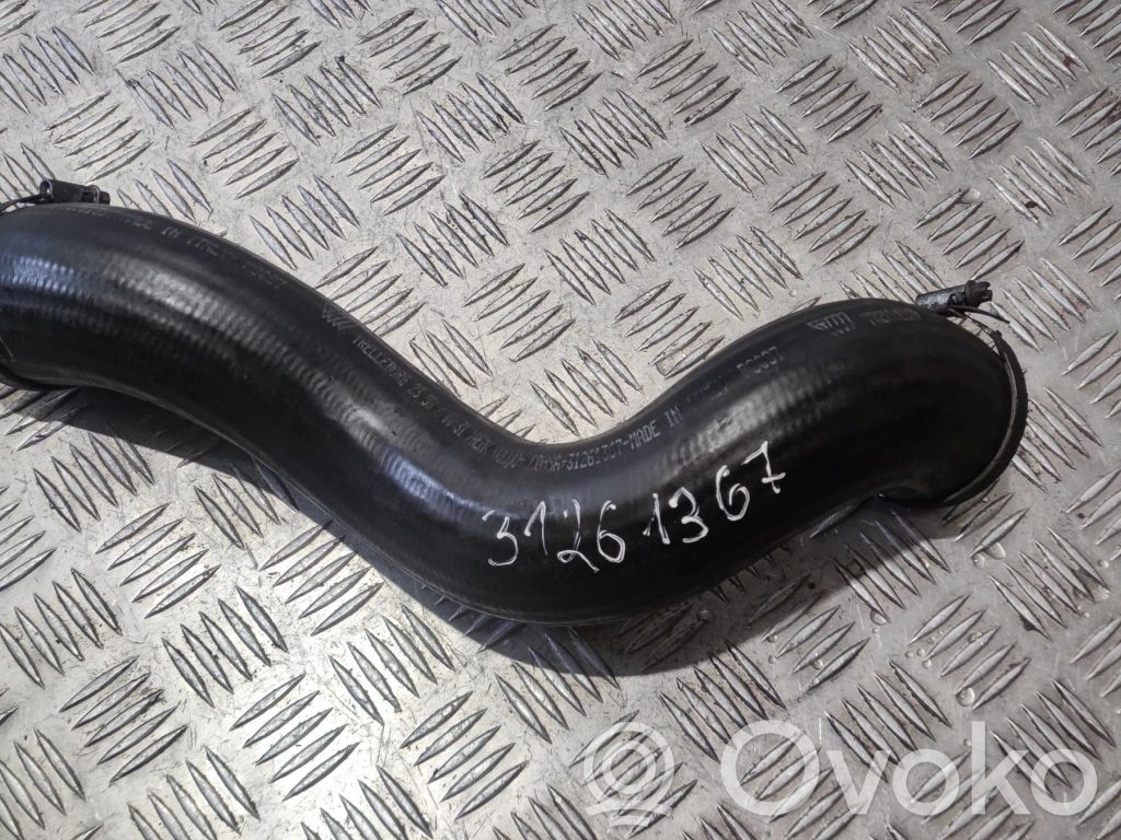 Volvo XC90 Intercooler hose/pipe 