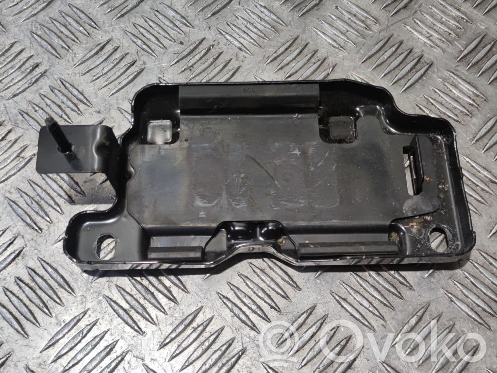 Jeep Grand Cherokee Battery tray 
