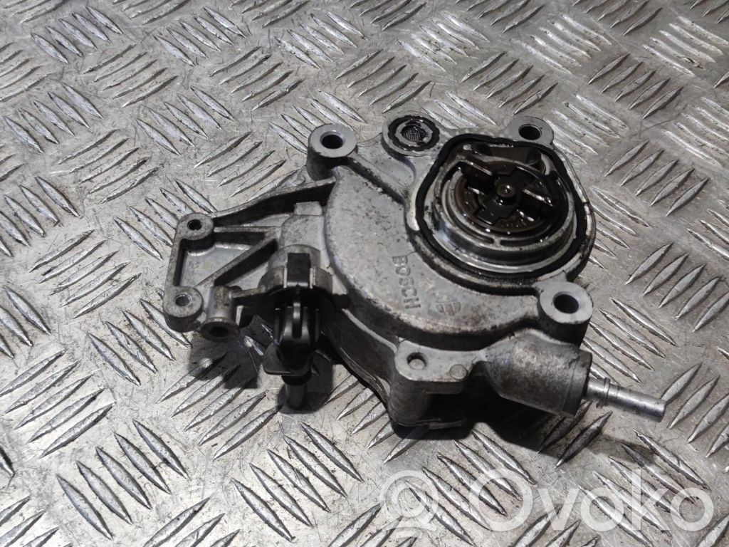 Jaguar XF X250 Vacuum pump 