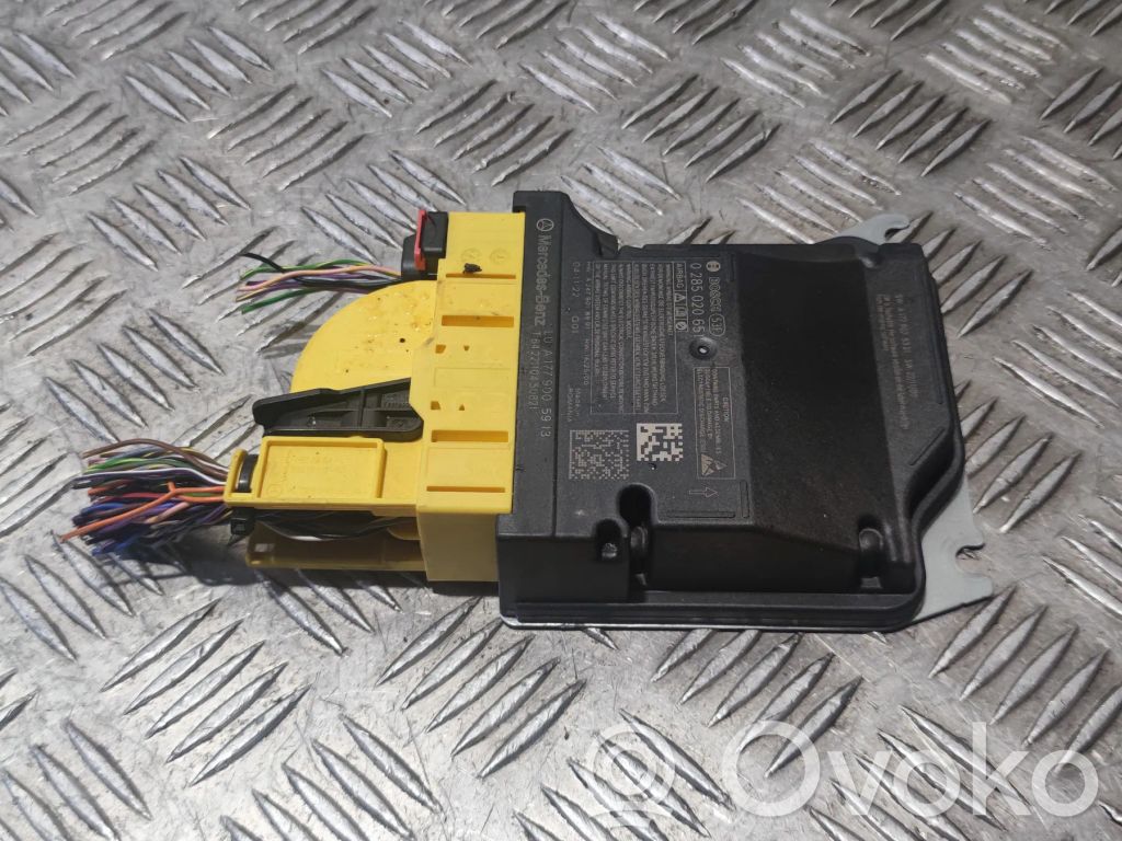 Mercedes-Benz EQB Airbag control unit/module 