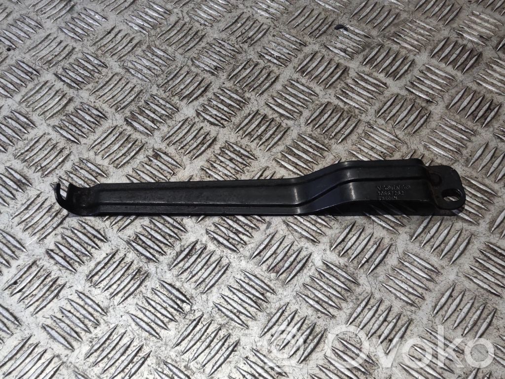 Volvo V70 Battery bracket 