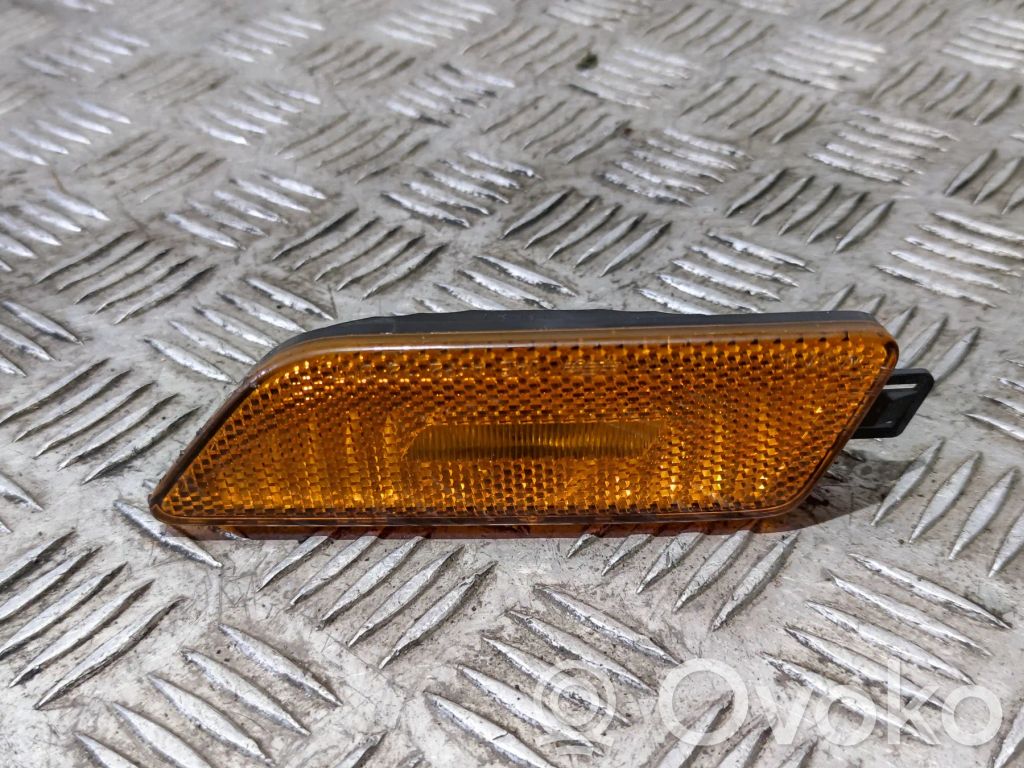 Porsche Macan (95B) Front indicator light 