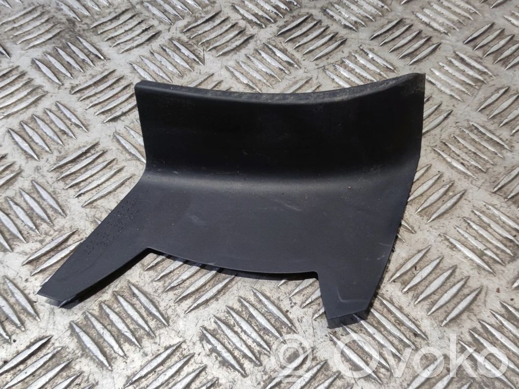 Porsche Macan (95B) Rear/tail light trim molding 