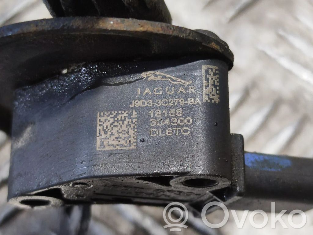 Jaguar I-Pace Rear suspension height sensor lever 