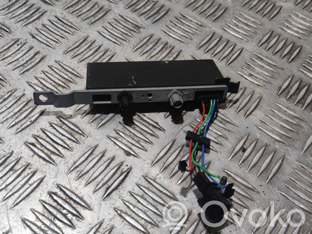 Porsche Macan (95B) Antenos stiprintuvas 