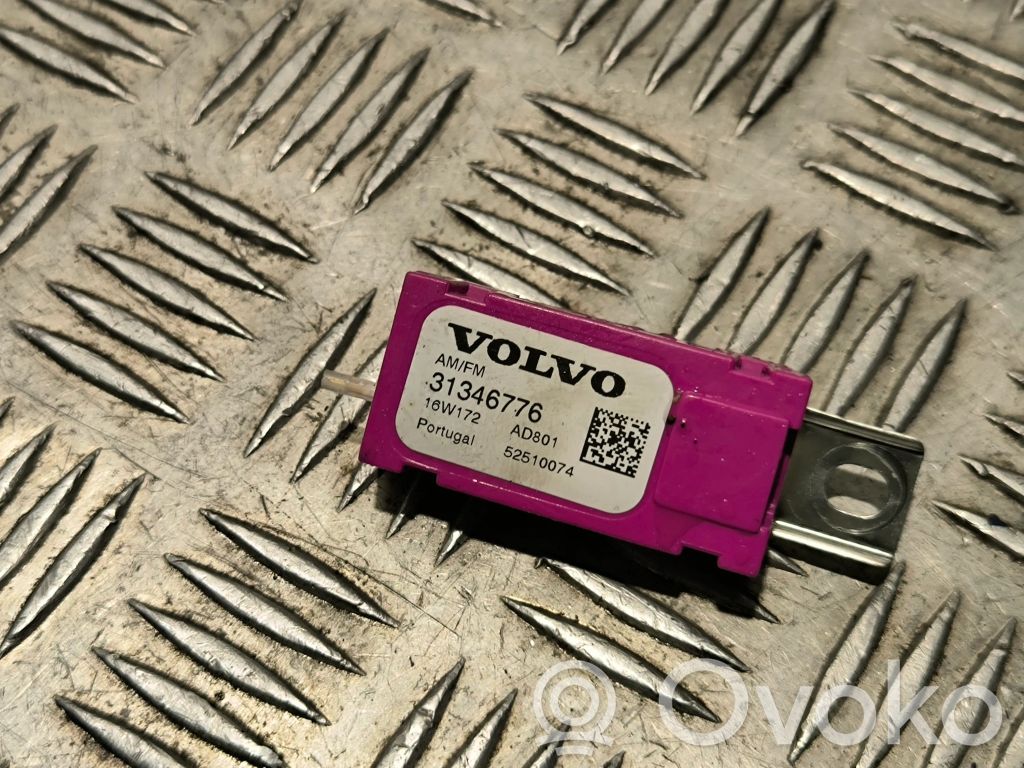 Volvo XC90 Antenos stiprintuvas 