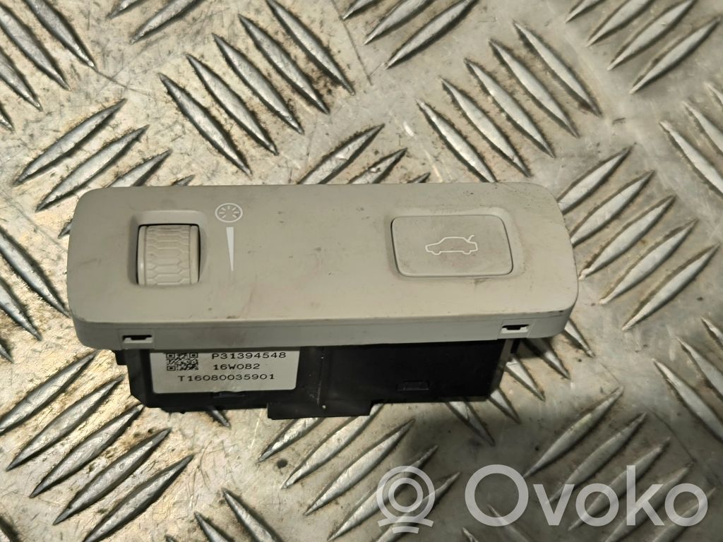 Tailgate/boot open switch button   31394548,31394548