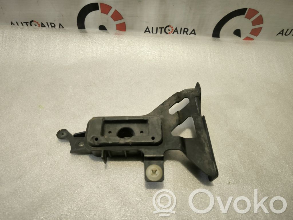 Porsche Cayenne (92A) Jacking socket point 