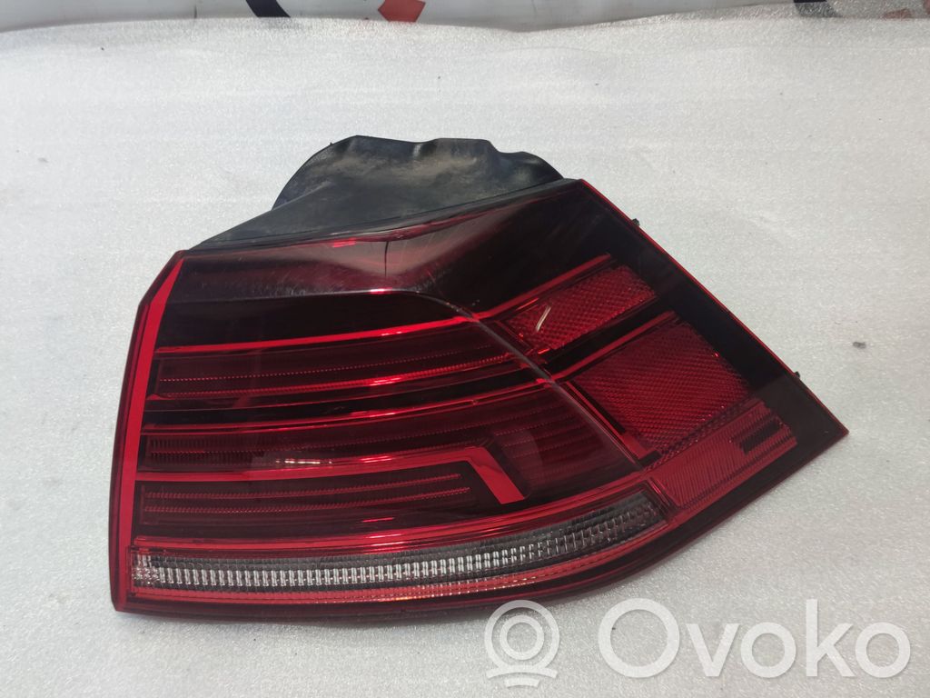 Volkswagen Jetta VI Takavalot 