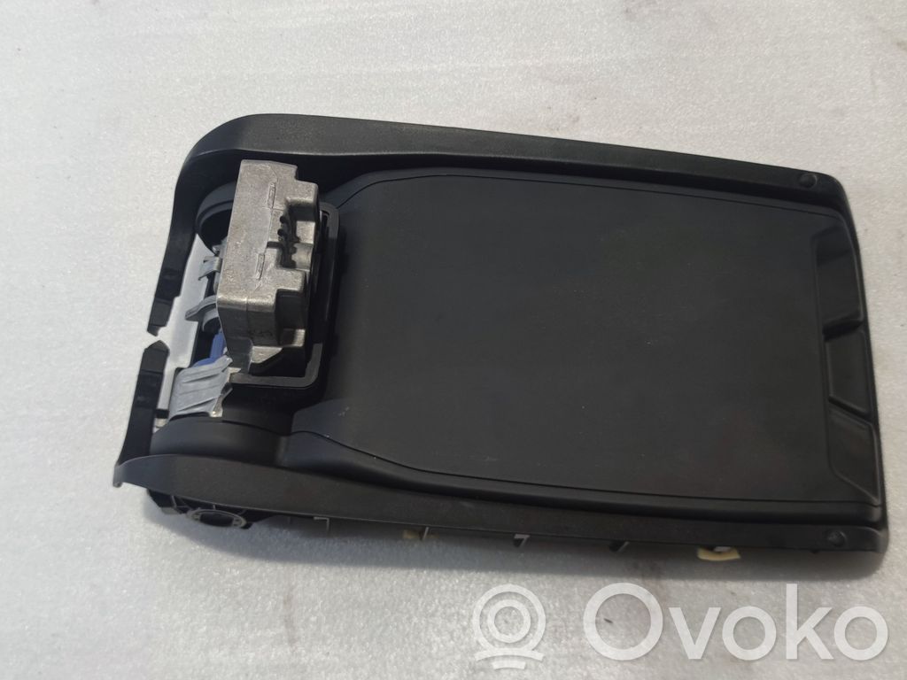 Audi A6 S6 C7 4G Armrest 