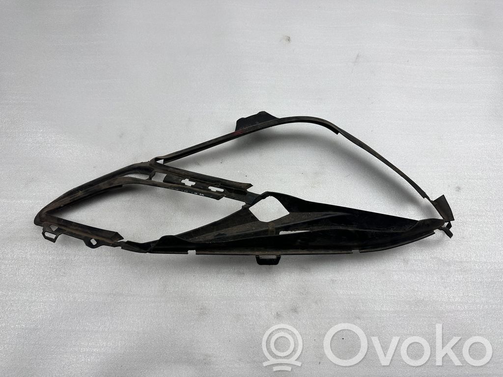 Mercedes-Benz E W212 Ornament sub far 