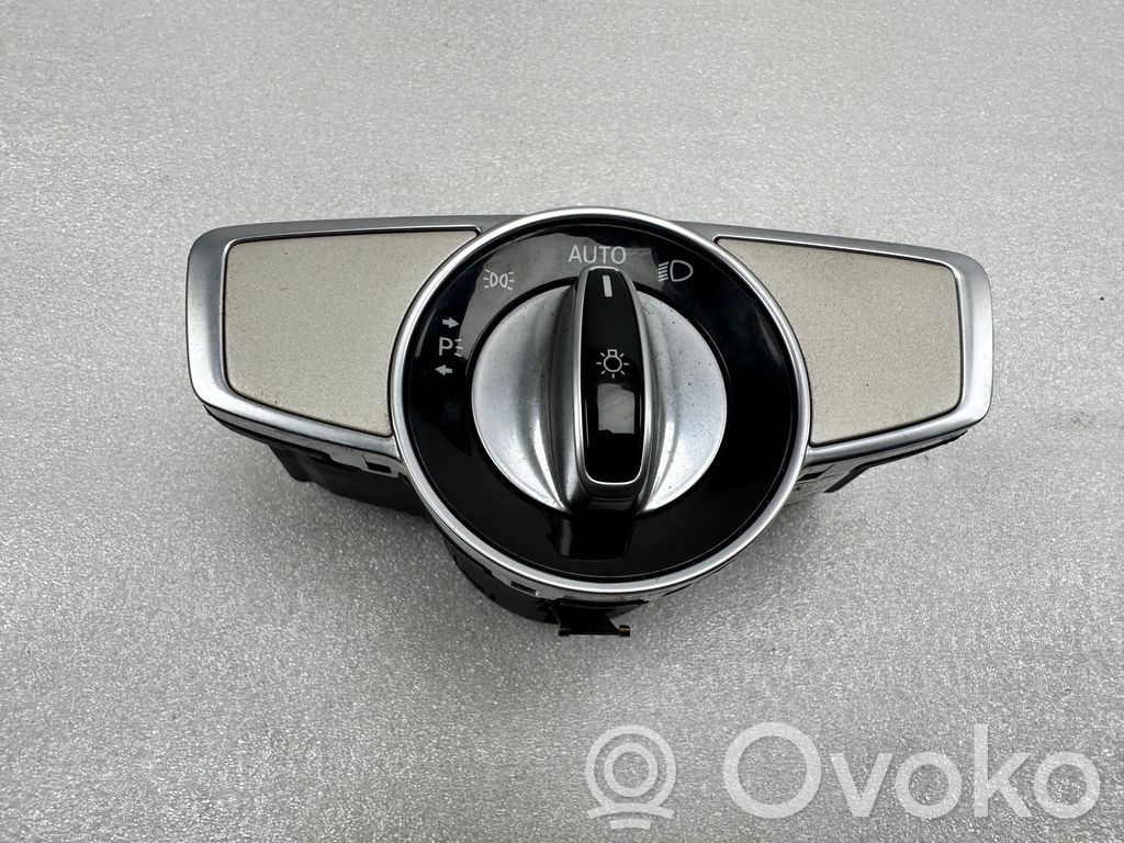 Mercedes-Benz S W222 Przełącznik świateł 