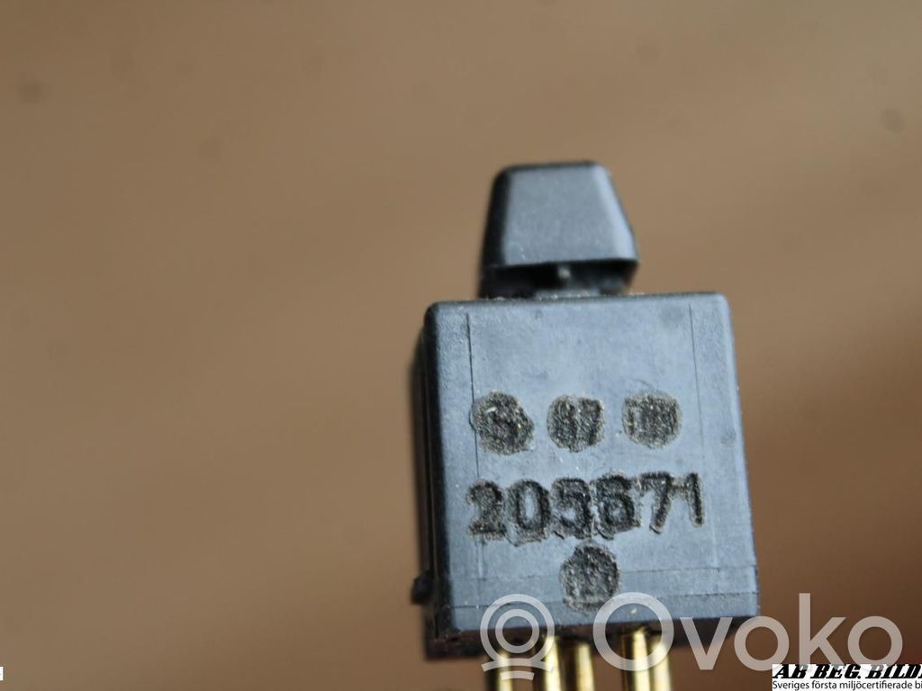 Volvo 480 Wing mirror switch 