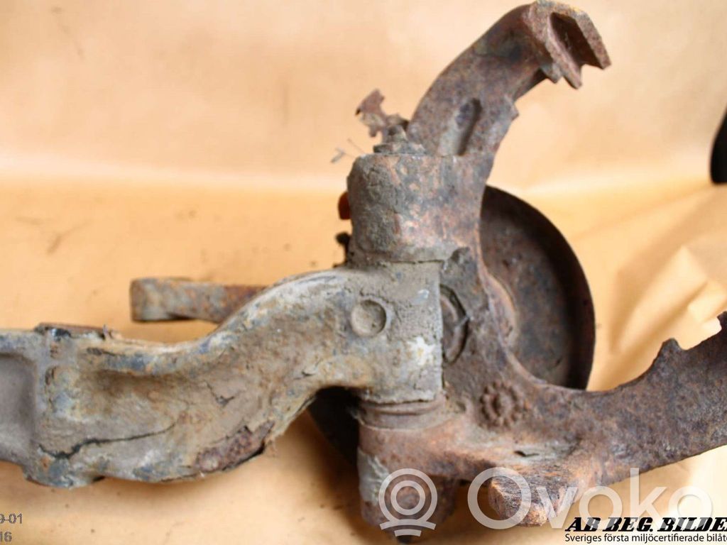 Ford E150 Fuzetă butuc roată față 
