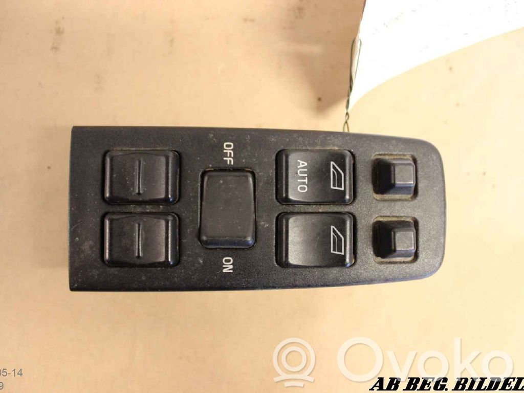 Electric window control switch   9148680