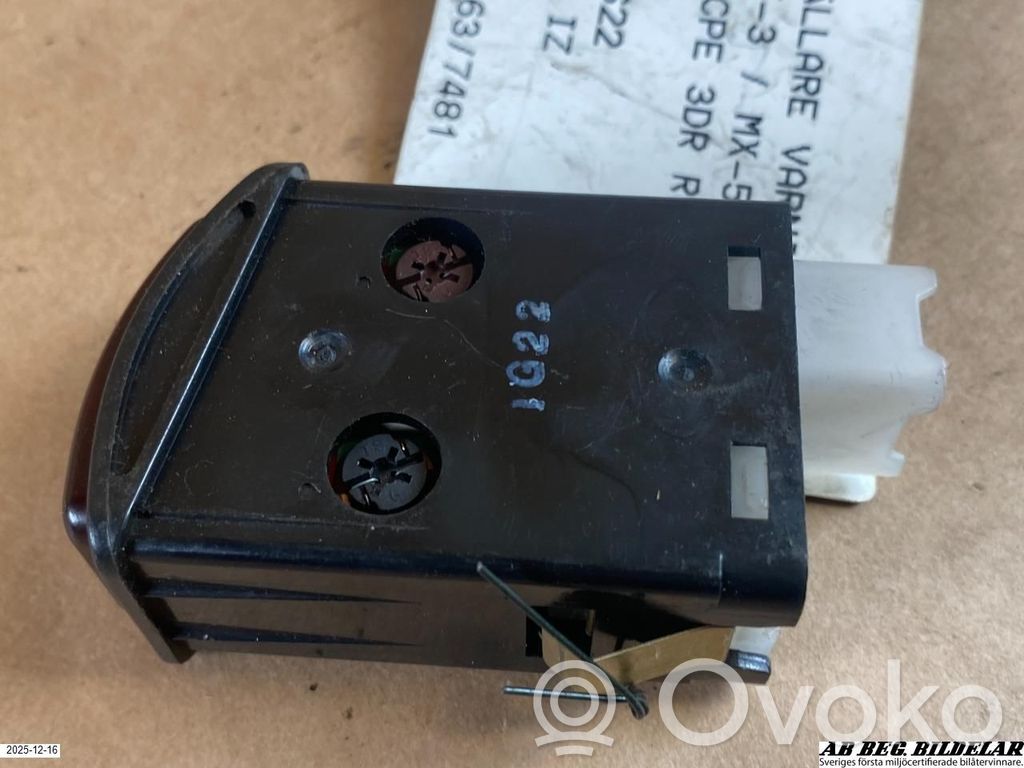 Mazda MX-3 Hazard light switch 