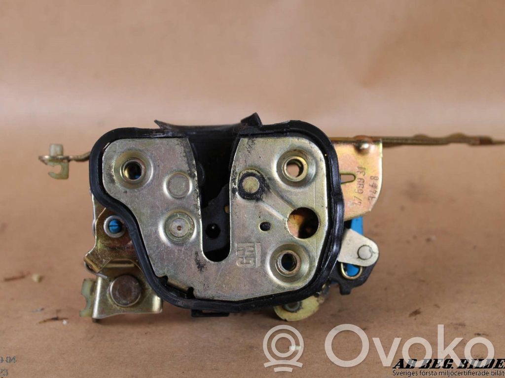 Saab 9-3 Ver1 Front door lock 