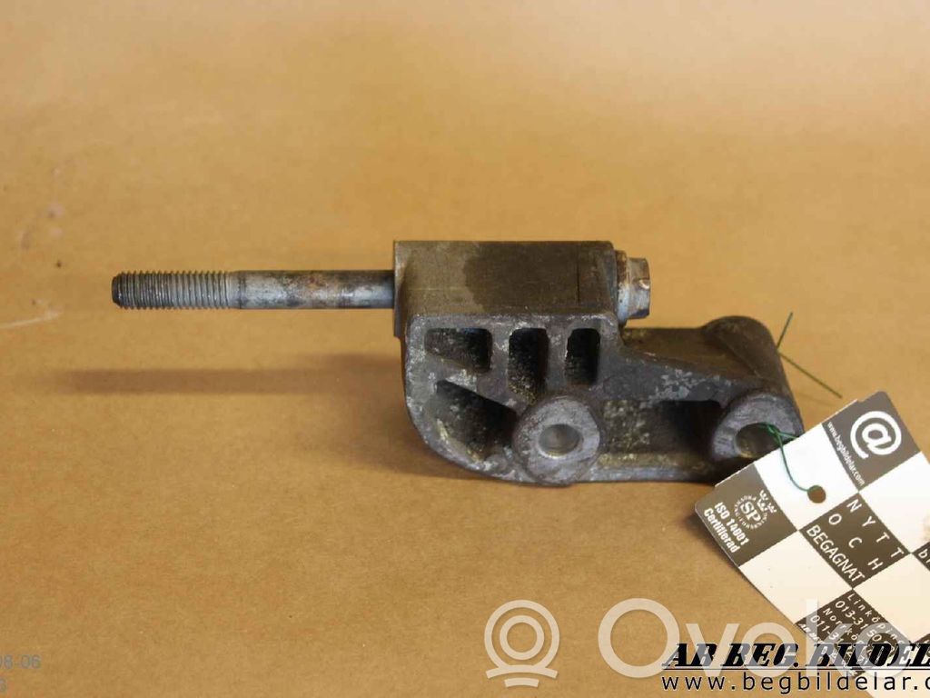 Opel Astra F Generator/alternator bracket 