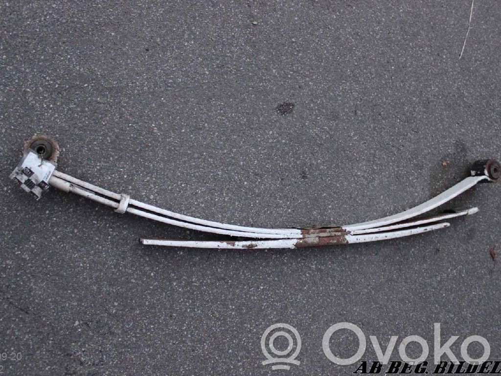 Rear leaf spring