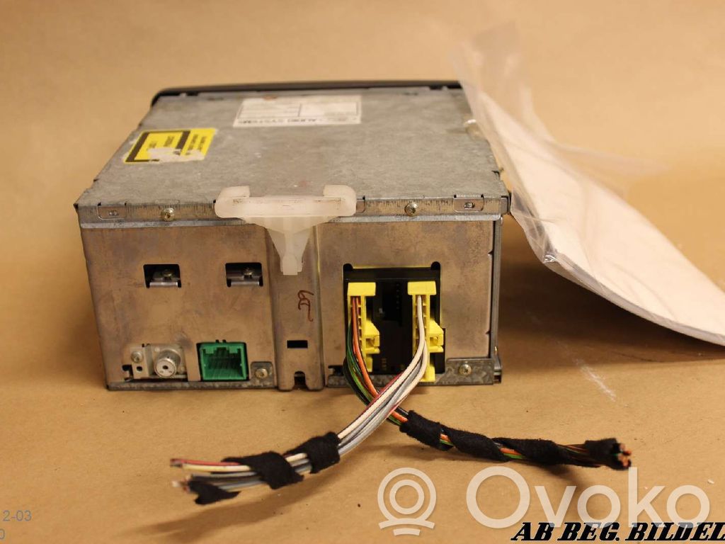 Radio / CD-Player / DVD-Player / Navigation   97AP18C815CC
