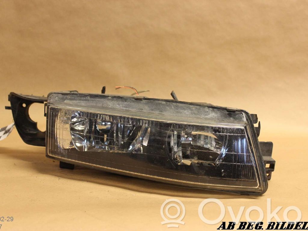 Mitsubishi Galant Scheinwerfer 