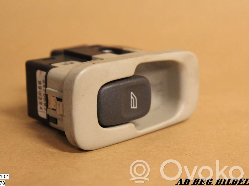 Electric window control switch   9476697