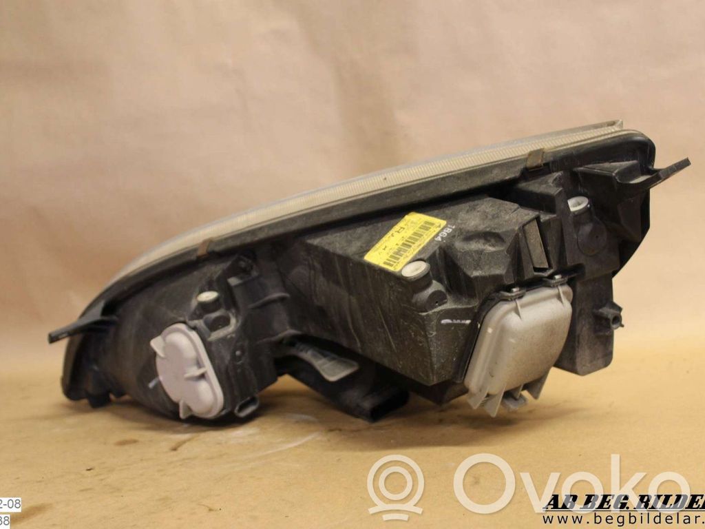 Mitsubishi Colt Headlight/headlamp 